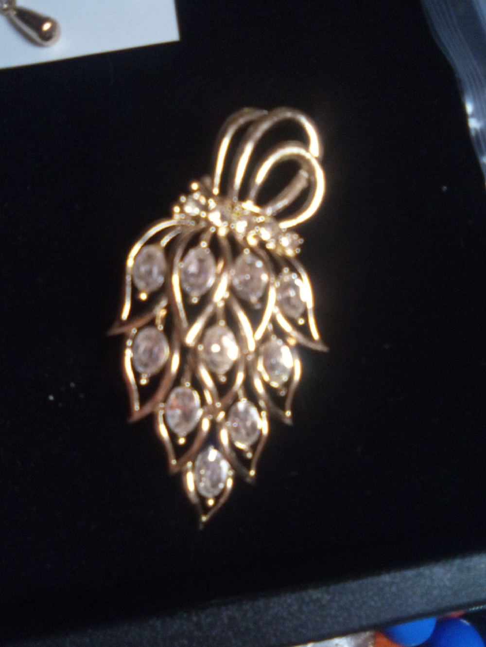 Crystal gem brooch